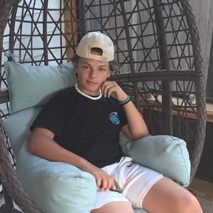 Meet your Posher, Kayden